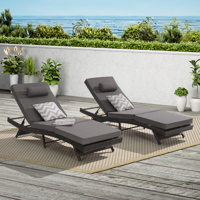Outdoor Wicker Long Reclining Chair Set of 2 , Wicker Reclining Lounge Chair Lawn Sunbathing Chairs Recliner up to 150°  Beach Poolside Garden